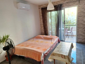 Spacious 1 bedroom apartment in center of Agia Napa